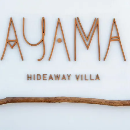Ayama Hideaway Private ヴィラ サントリーニ
