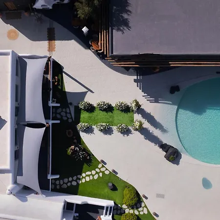 Ayama Hideaway Private Fira (Santorini)